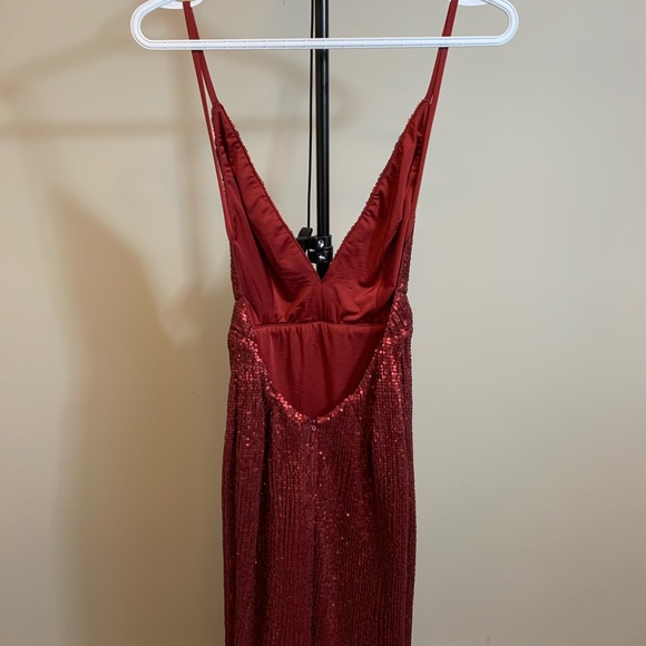Abbys by Abby Red Sequence gown - Picture 6 of 8